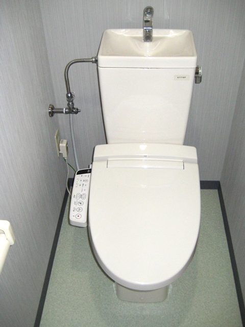 1F �V�����[�g�C��