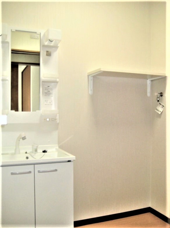 ���ʁE�E��