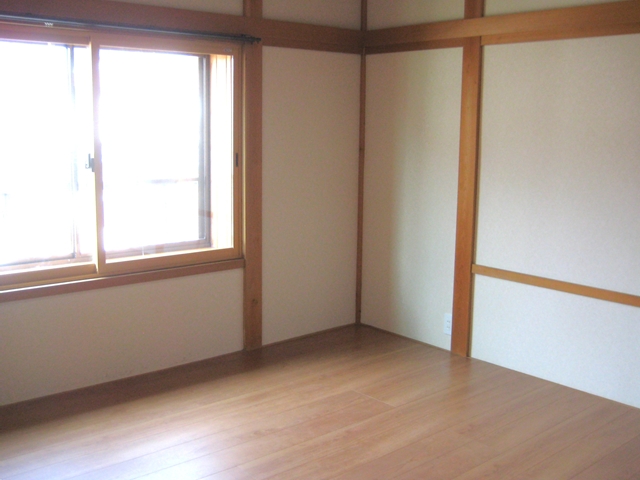 2F �t���[�����O�a��8�� �쐼����