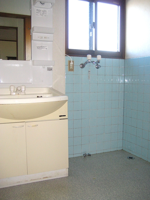 1F ���ʁE�E��