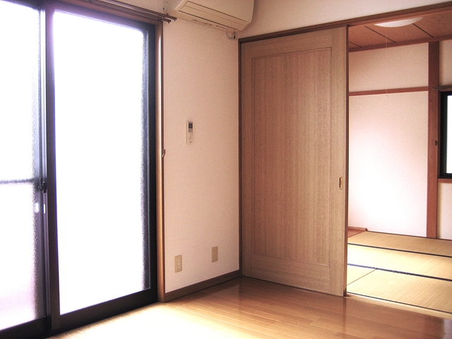 6�� �m�� �k������