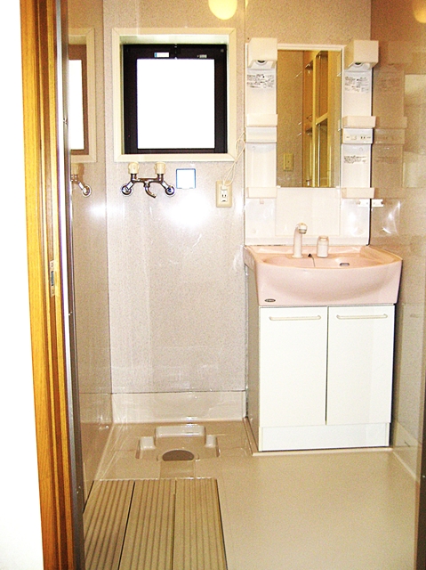 ���ʁE�E��